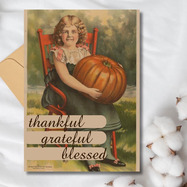 Tack och lov välsignad | Flicka med Pumpkin Julkort (Skapare uppladdad)