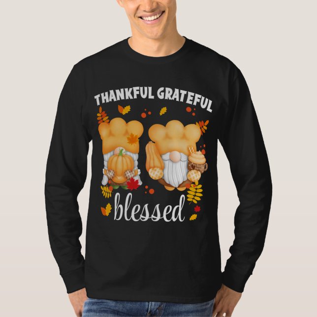 Tack och lov, välsignade Fall Gnomes T Shirt (Framsida)