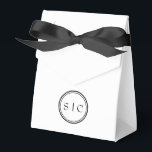 Tack Presentpåse med Monogram för Fest Presentaskar<br><div class="desc">Tack Presentpåse med Monogram för Fest med ett dolt meddelande för bröllopsgäster.</div>