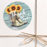 Tack Rustic Land Westerna solrosblommor Runt Klistermärke<br><div class="desc">Tack Rustic Land Westerna solrosblommor Stickers Kuvert Sals har en vattenfärgad illustration av cowgirl-boots fyllda med solblommor med texten "Tack" i modern manustypografi och accentuerad med silver faux glitter. Designad av Evco Studio www.zazzle.com/store/evcostudio</div>