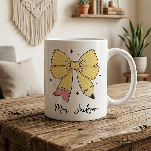 Tack till lärarna | Anpassad pennbåge för lärare Kaffemugg (Kindergarten Teacher Coffee Cup | Retro Teacher Aesthetic Pencil Bow Mug | Back To School Gift)