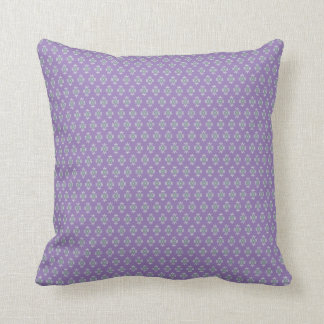 Täck ut triangulär design på lavender kudde