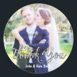 TACK White Typography Wedding Favor Stickers Runt Klistermärke<br><div class="desc">TACK White Typography Wedding Favor Stickers. Anpassa med valfri text.</div>