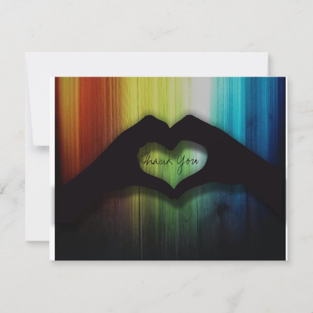 Tacka dig räcker hjärtor med regnbågeträ tack kort (Framsida)