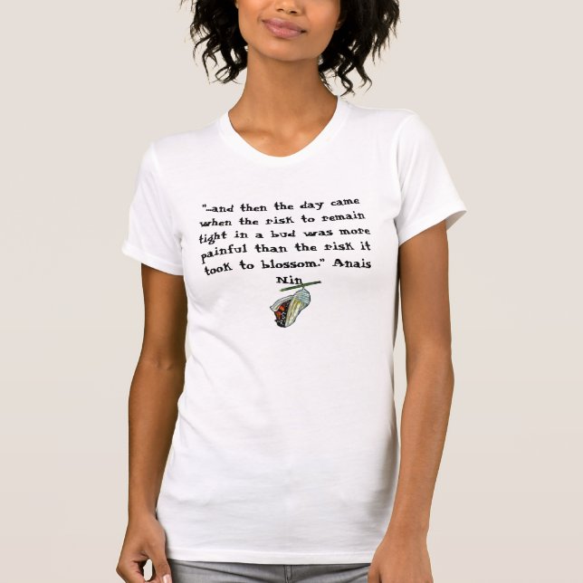 täcka med en plasthinna "…, och därefter kom t shirt (Framsida)