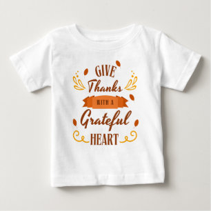 Tacka med ett tacksamt hjärta t shirt