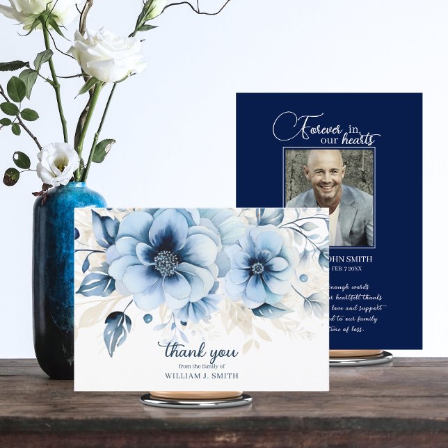Tacken Blue Navy för begravningsminne | FOTO Kort (Funeral In Loving Memory Blue Navy THANK YOU with PHOTO. Watercolor flowers.)