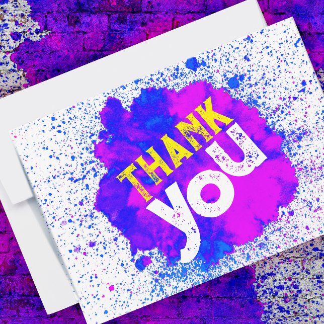 Tacken Färgplatter - blått på vitt Tack Kort (purple paint splatter thank you card and envelope against a paint splattered brick background)