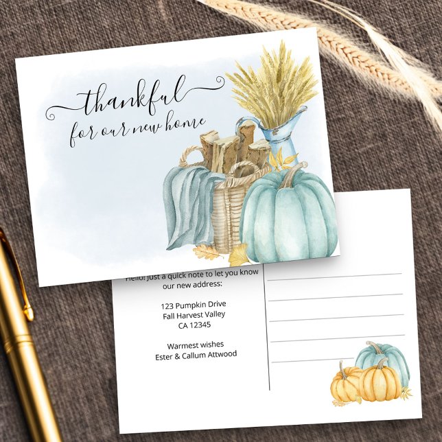 Tackfull för Nytt Hem Rustik Pumpa Flytt Meddelande Vykort (New Address postcard with thankful sentiment and fall harvest design)