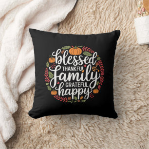 Tackfull och lycklig familj Thanksgiving-middag Kudde