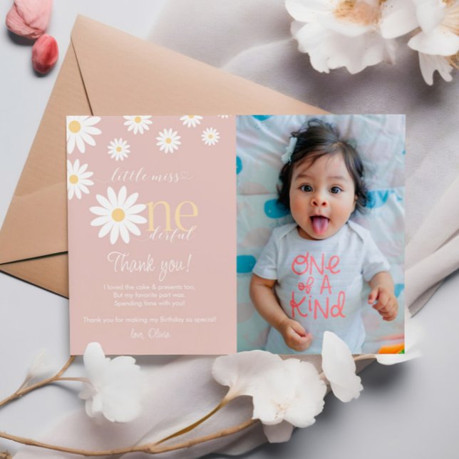 Tackkort för Daisys Första Födelsedag Retro Daisy Inbjudningar (Skapare uppladdad)