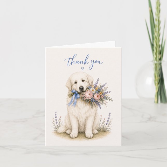 Tackkort med stor pyrenéerhund och blomsterbukett (Framsida)
