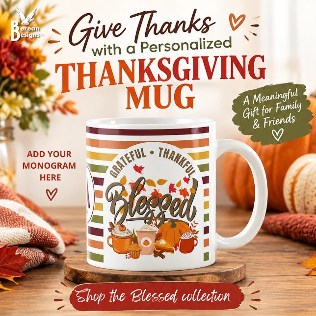 Tacksam Tacksam BLESSAD Höst Ränder Monogram Kaffemugg (Personalized Thanksgiving monogram mug w/ “Grateful Thankful Blessed” text and fall coffee elements)
