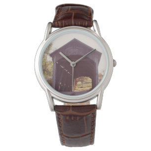 Täckt brygga armbandsur