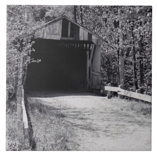 Täckt brygga kakelplatta (Framsidan)