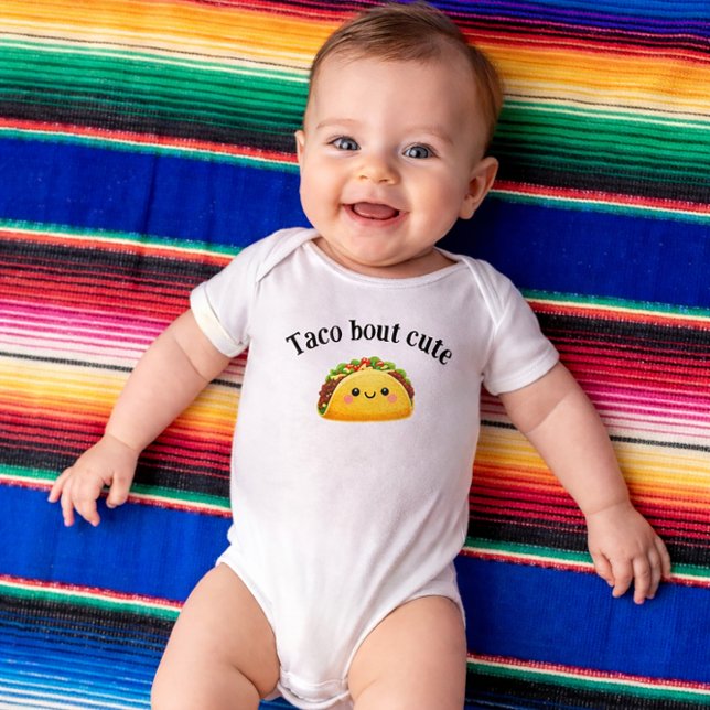 Taco om söt - taco-tema kläder för bebis t shirt (Skapare uppladdad)