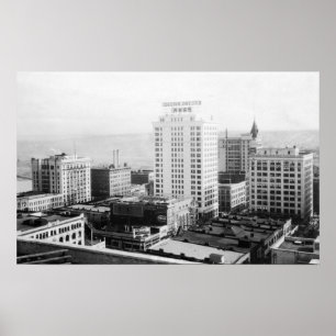 Tacoma, WA Skyline View från Winthrop Hotel Poster