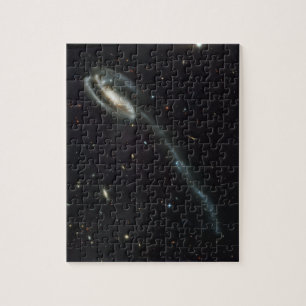 Tadpole Galaxy UGC 10214, i Draco Pussel