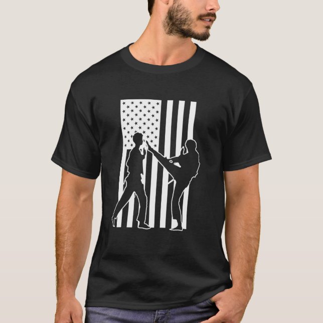 Taekwondo American Flagga Martial Arts T Shirt (Framsida)