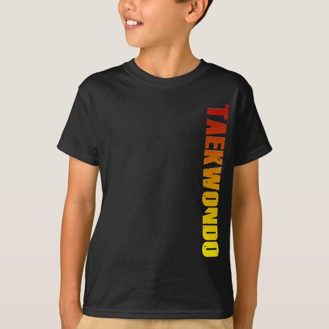 Taekwondo bokstäver t-shirt (Framsida)