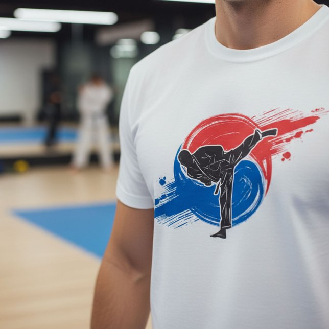 Taekwondo Kick with Korean Taegeuk Brushstroke  T Shirt (Skapare uppladdad)