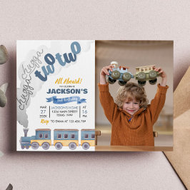 Tåg-födelsedagsinbjudan Chugga Chugga Chugga två Inbjudningar