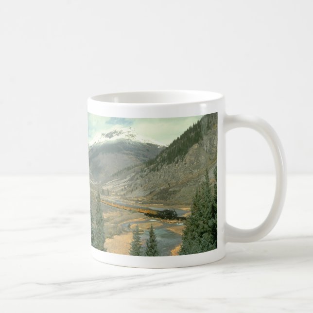 Tåg korsar Animasfloden efter leavi Kaffemugg (Höger)