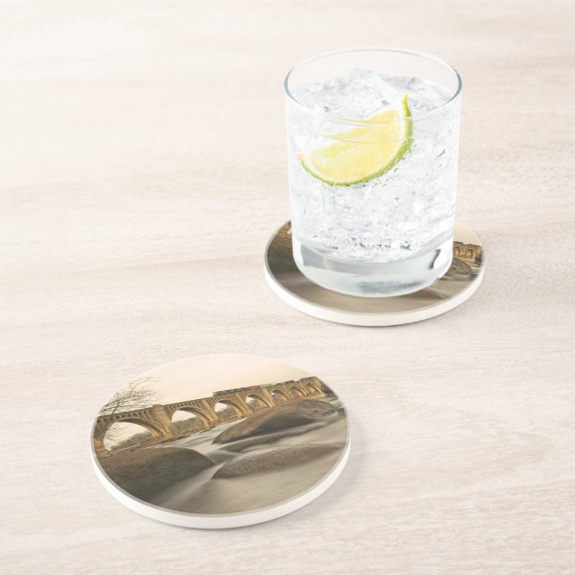 Tåg över James River Underlägg (Sidan)