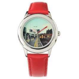 Tåg på spåren armbandsur