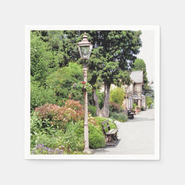 TÅG STATION PAPPERSSERVETT (Framsidan)