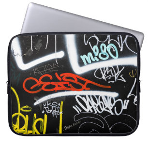 taggad laptop fodral