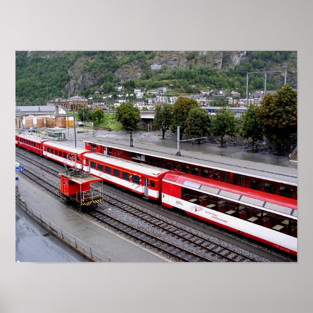 Tågstation i Brig i Schweiz Poster (Framsidan)