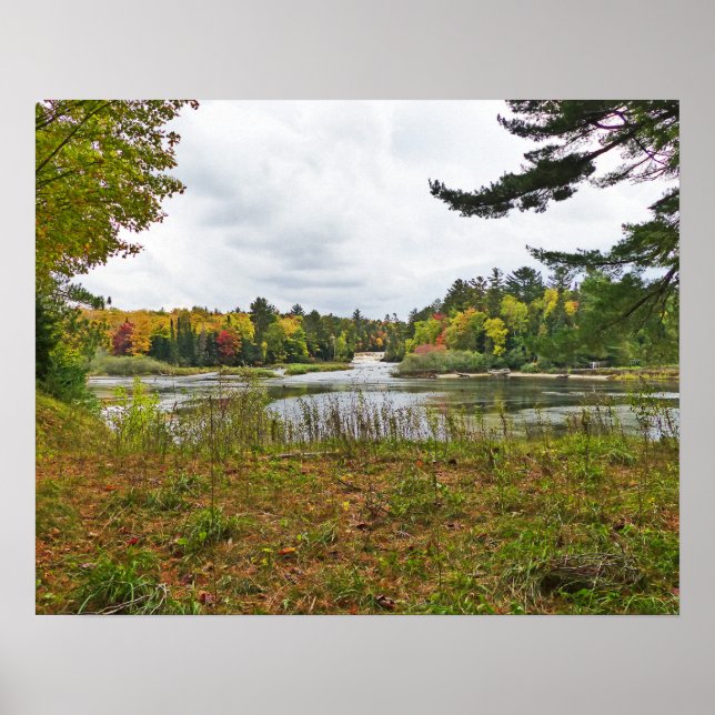 TAHQUAMENON FALLS STATSPARK, MICHIGAN, UNDER HÖSTE POSTER (Framsidan)