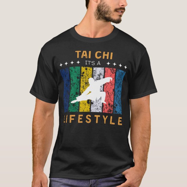 Tai Chi är en stilstil. T Shirt (Framsida)