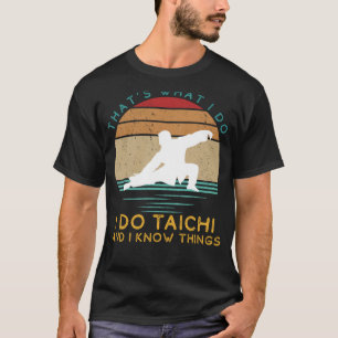 Tai Chi Maestro: Flowing Rörelser & Enlightened I T Shirt