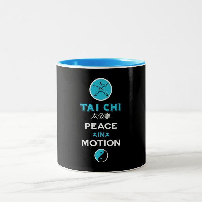 Tai Chi-utövarpresent Två-Tonad Mugg (Center)