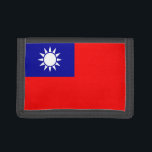 Taiwan Flagga: Republiken China, Taiwan<br><div class="desc">Den motståndskraftiga banderollen: en historia om Taiwans Flagga - jag är flagga i Republiken China, en symbol för en nation som har utsatts för rättegångar och triumfer. Min krimson fält, en livfull nyck, representerar den revolution som födde en ny era. I min blå kanton skiner en strålande vit sol som...</div>