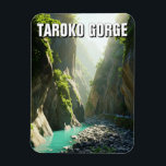 Taiwan Taroko Gorge Travel Magnet<br><div class="desc">Taroko Gorge, som ligger i östran Taiwan, är en av de mest andningsrika naturens länder. En del av Taroko nationalpark, som är känd för sina dramatiska marmorklippor, djupa kajyoner och som genomsyrar floder som genomborrar det ogynnsamma landskapet. Floden Liwu, som flyter genom berget, har ägnat miljontals år åt att skulptera...</div>