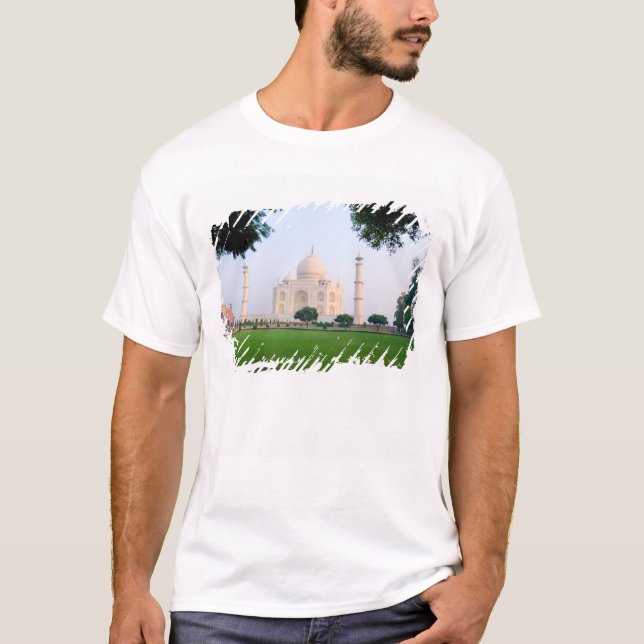 Taj Mahal i soluppgången var en av de underverk so T Shirt (Framsida)