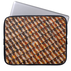 Tak shingles av orange och svart laptop fodral