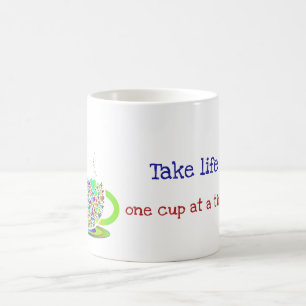 Takeliv en kaffemugg för kopp i sänder
