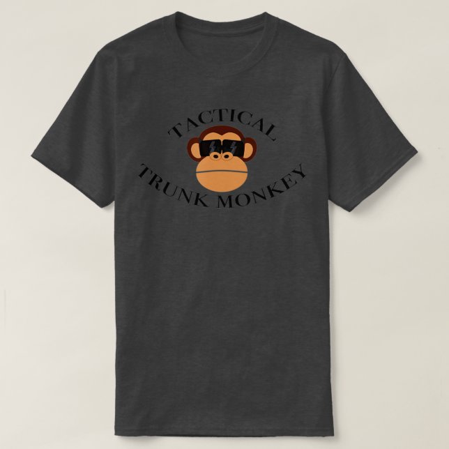 Taktisk trunknyckel - 1 t shirt (Design framsida)