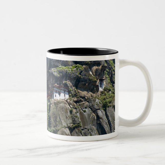 Taktsang-klostret på klippen, Paro, Bhutan Två-Tonad Mugg (Höger)