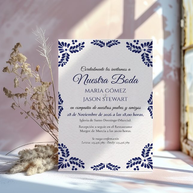 Talavera Blommig minimalistisk spansk bröllopsinbj Inbjudningar (Talavera Blue Floral Minimalist Spanish Wedding Invitation)