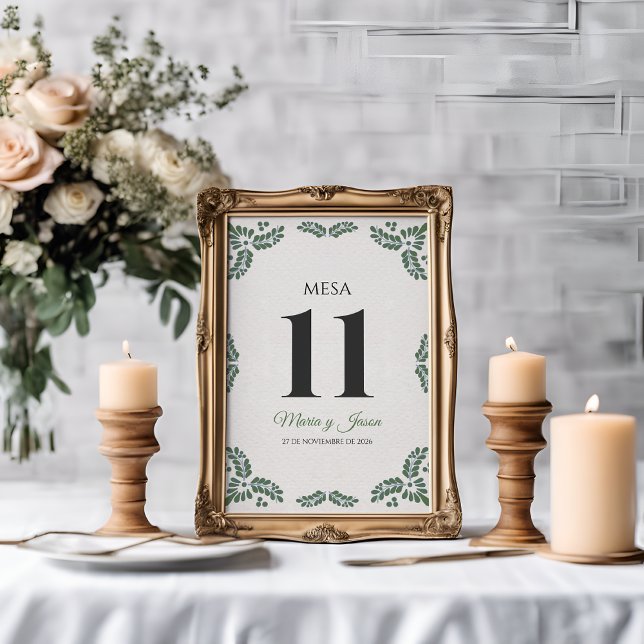 Talavera Green Floral Minimalist Spanish Wedding Bordsnummer (Talavera Green Floral Minimalist Spanish Wedding Table Number)