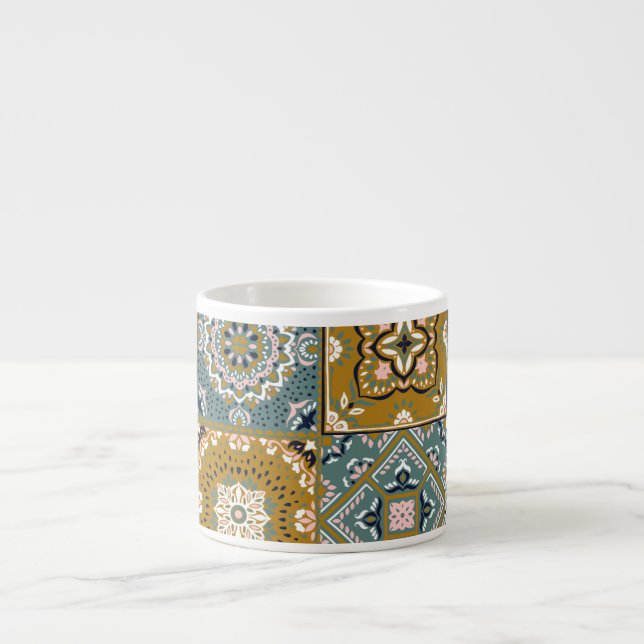 Talavera Indian: Patchwork, Ethnic Mosaic. Espressomugg (Framsidan)