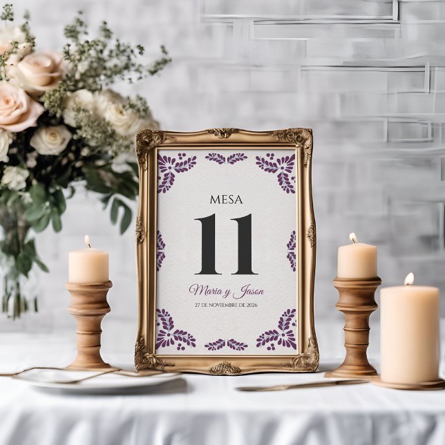 Talavera Purple Floral Minimalist Spanish Wedding Bordsnummer (Talavera Purple Floral Minimalist Spanish Wedding Table Number)