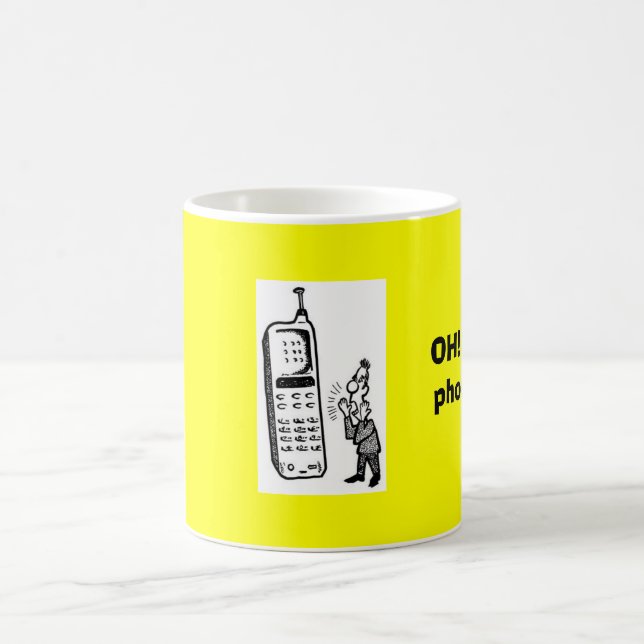 Talking_on_Cell_Phone_1 OH!  Jag fick en Kaffemugg (Center)