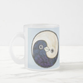 Tall frostat mugg med Yin Yang fredsduvor