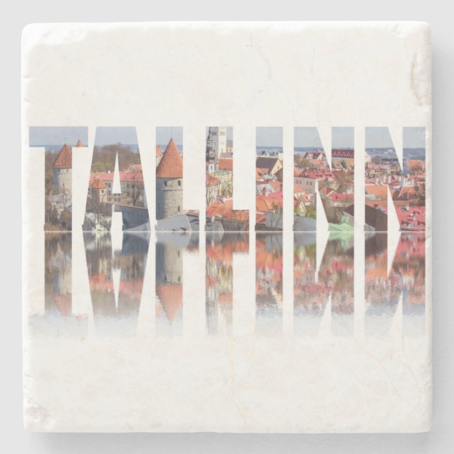 Tallinn-text som består av gammal stad stenunderlägg (Framsidan)